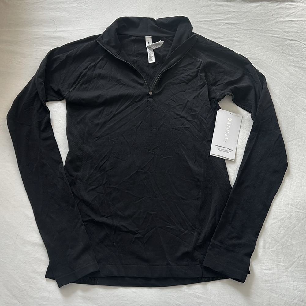 NWT athleta momentum 1/2 zip